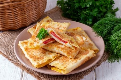 Три удивительных рецепта из лаваша для быстрого перекуса