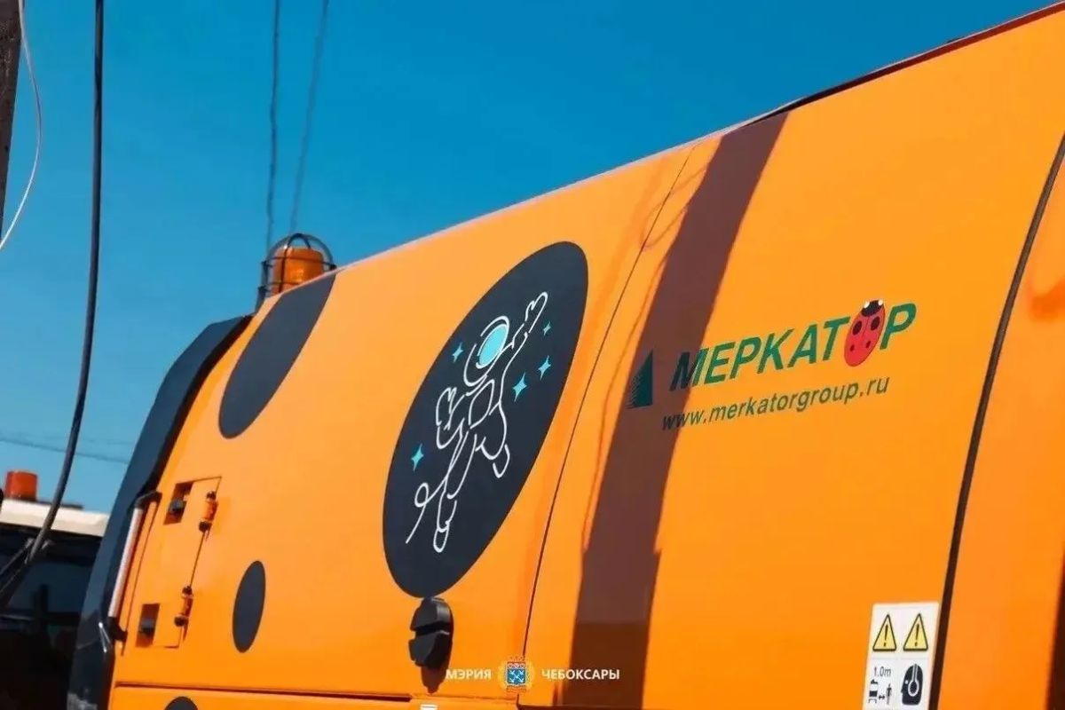 В Чебоксарах обновляют парк коммунальной техники В Чебоксарах обновляют парк коммунальной техники