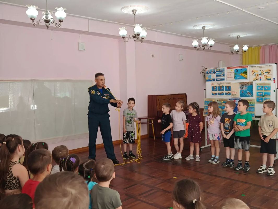 Как избежать беды на воде: уроки безопасности для юных новочебоксарцев Как избежать беды на воде: уроки безопасности для юных новочебоксарцев