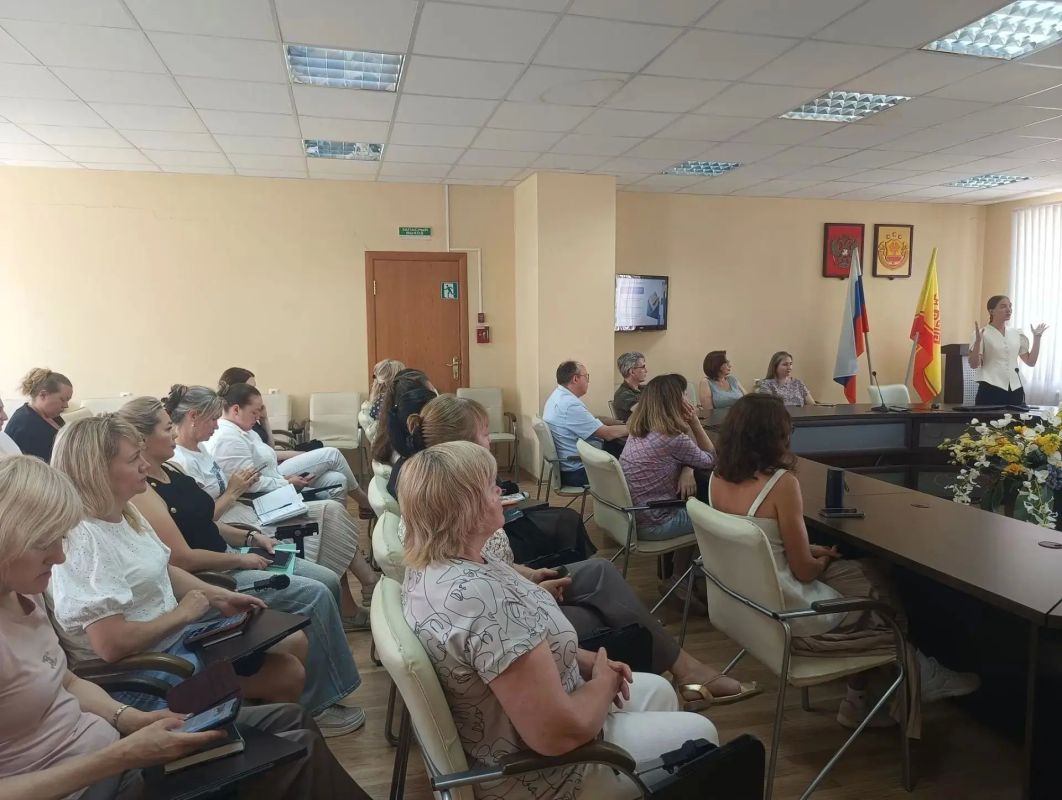 В Управлении Росреестра по Чувашии прошла очередная лекция от российского Общества «Знание» В Управлении Росреестра по Чувашии прошла очередная лекция от российского Общества «Знание»
