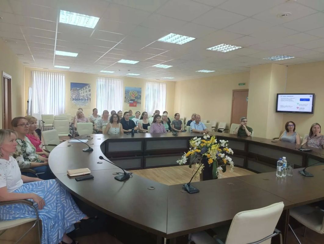 В Управлении Росреестра по Чувашии прошла очередная лекция от российского Общества «Знание» В Управлении Росреестра по Чувашии прошла очередная лекция от российского Общества «Знание»