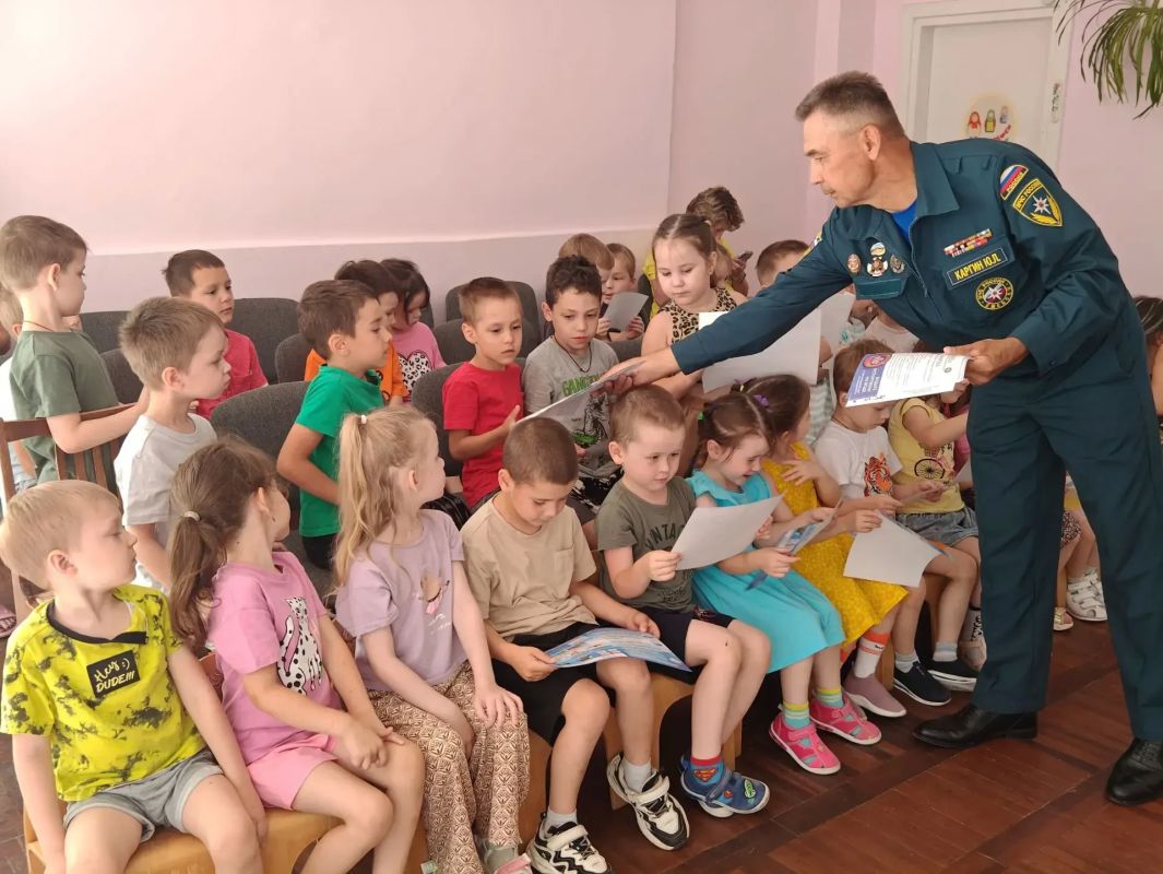 Как избежать беды на воде: уроки безопасности для юных новочебоксарцев Как избежать беды на воде: уроки безопасности для юных новочебоксарцев