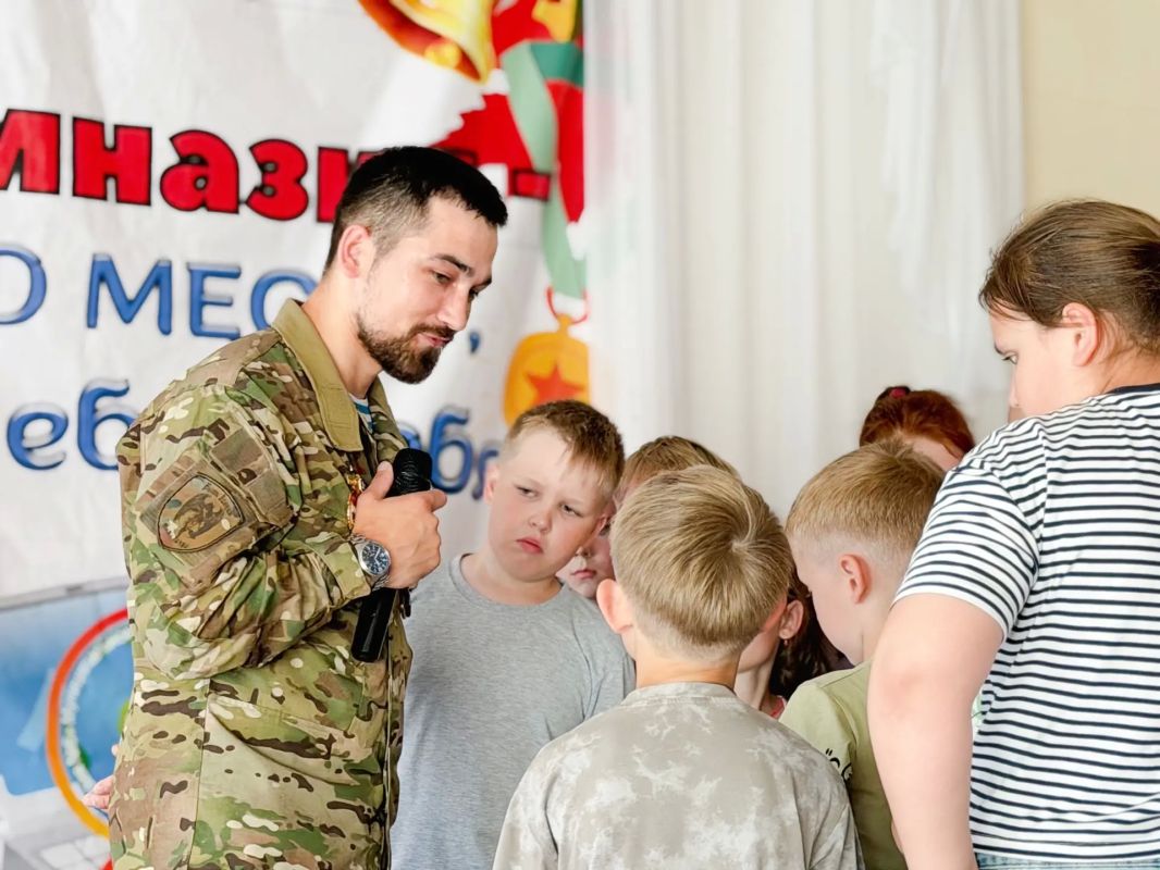 В «Гимназии № 6» Алатырского округа в рамках Всероссийской недели правовой помощи семье состоялась душевная встреча В «Гимназии № 6» Алатырского округа в рамках Всероссийской недели правовой помощи семье состоялась душевная встреча