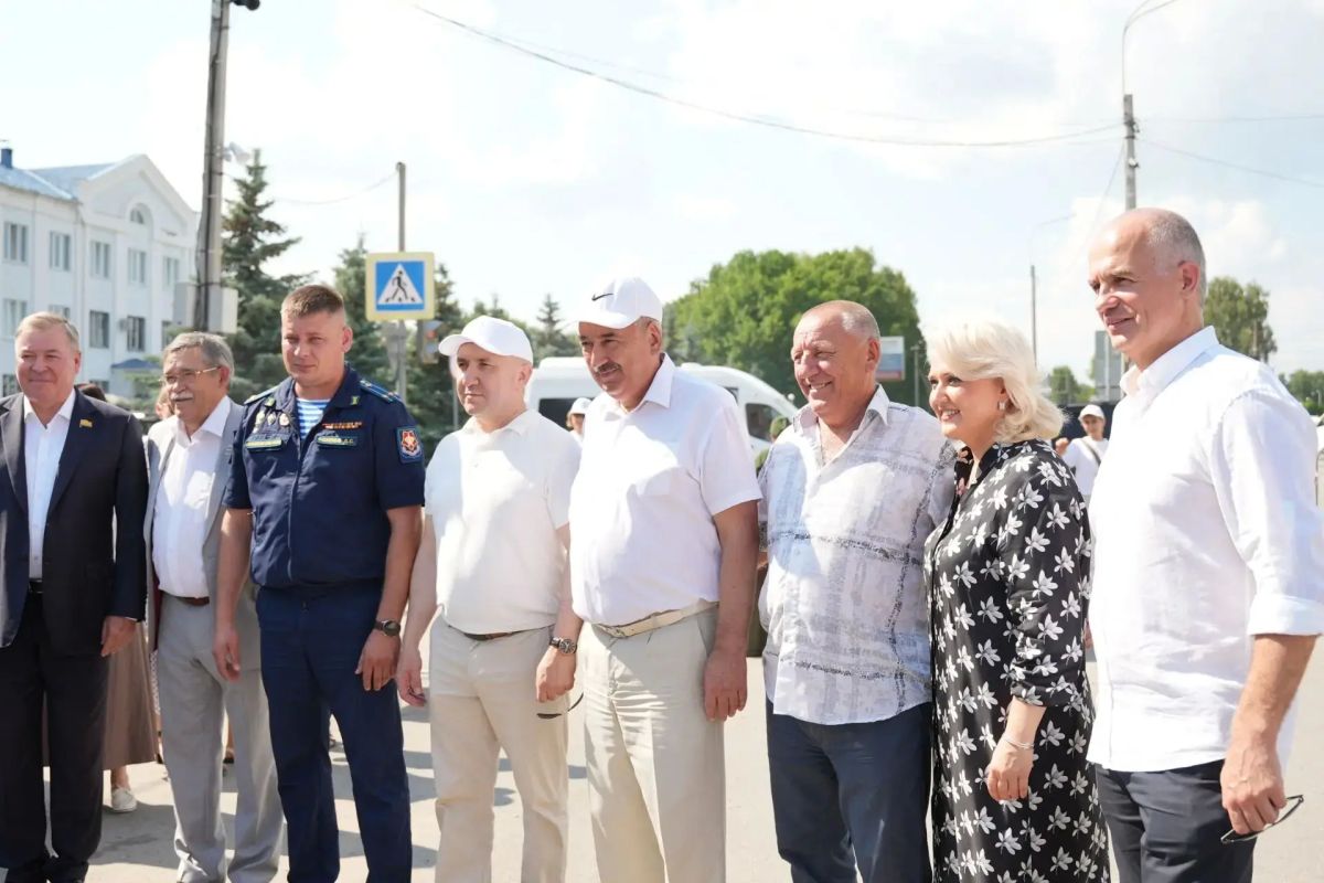 Леонид Черкесов: В Ядринском округе состоялась отправка гуманитарного груза бойцам, выполняющим боевые задачи в зоне специальной военной операции Леонид Черкесов: В Ядринском округе состоялась отправка гуманитарного груза бойцам, выполняющим боевые задачи в зоне специальной военной операции