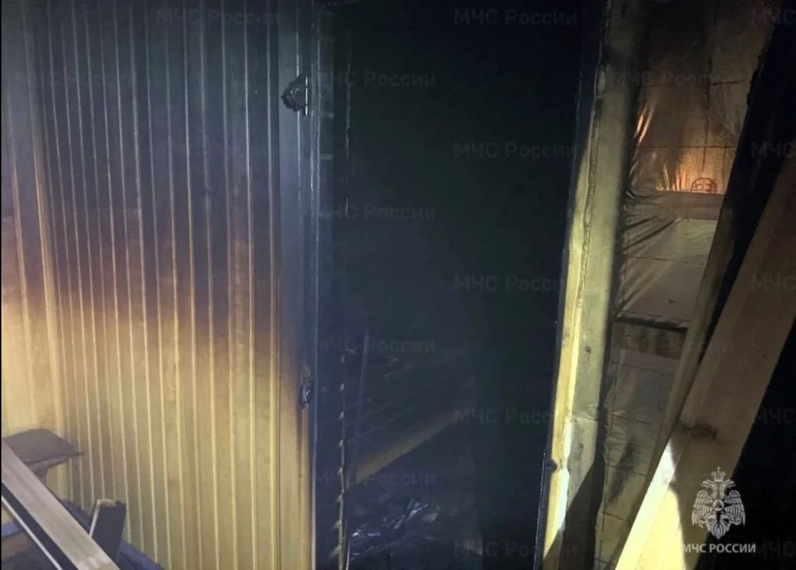 Пожар оставил без крова жительницу Красноармейского округа Пожар оставил без крова жительницу Красноармейского округа