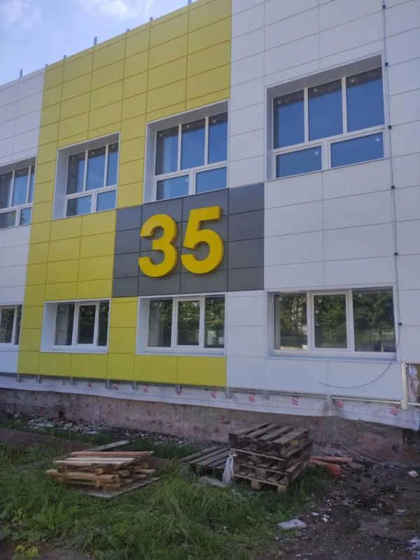 В чебоксарских школах продолжается капитальный ремонт В чебоксарских школах продолжается капитальный ремонт