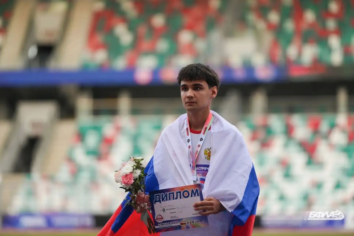 Воспитанник чебоксарской спортивной школы № 8 имени Е. Николаевой Никита Платонов завоевал "серебро" на международных соревнованиях Воспитанник чебоксарской спортивной школы № 8 имени Е. Николаевой Никита Платонов завоевал "серебро" на международных соревнованиях