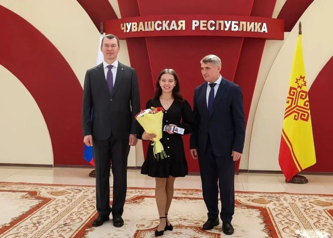 В рамках рабочего визита министр спорта РФ Михаил Дегтярёв провёл встречу с Главой Чувашии Олегом Николаевым В рамках рабочего визита министр спорта РФ Михаил Дегтярёв провёл встречу с Главой Чувашии Олегом Николаевым