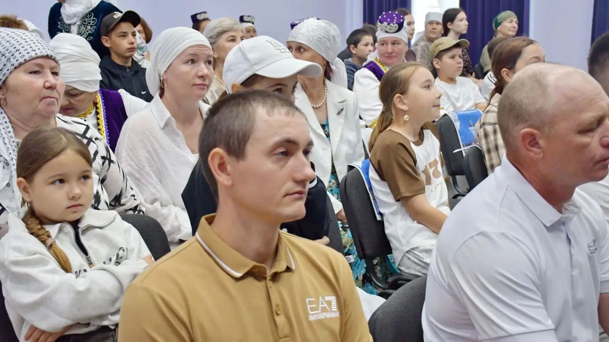 В деревне Кзыл-Камыш Батыревского округа после капитального ремонта открылся сельский клуб В деревне Кзыл-Камыш Батыревского округа после капитального ремонта открылся сельский клуб