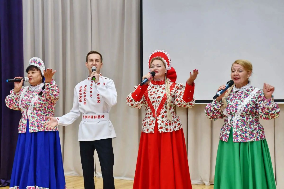 В деревне Кзыл-Камыш Батыревского округа после капитального ремонта открылся сельский клуб В деревне Кзыл-Камыш Батыревского округа после капитального ремонта открылся сельский клуб