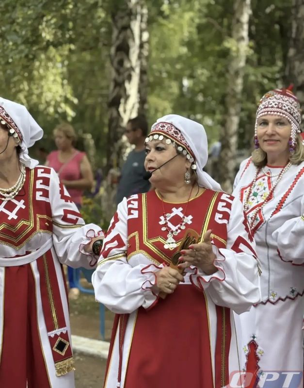 В Грачевке гремит «Уяв»: музыка, ремёсла и единство культур В Грачевке гремит «Уяв»: музыка, ремёсла и единство культур