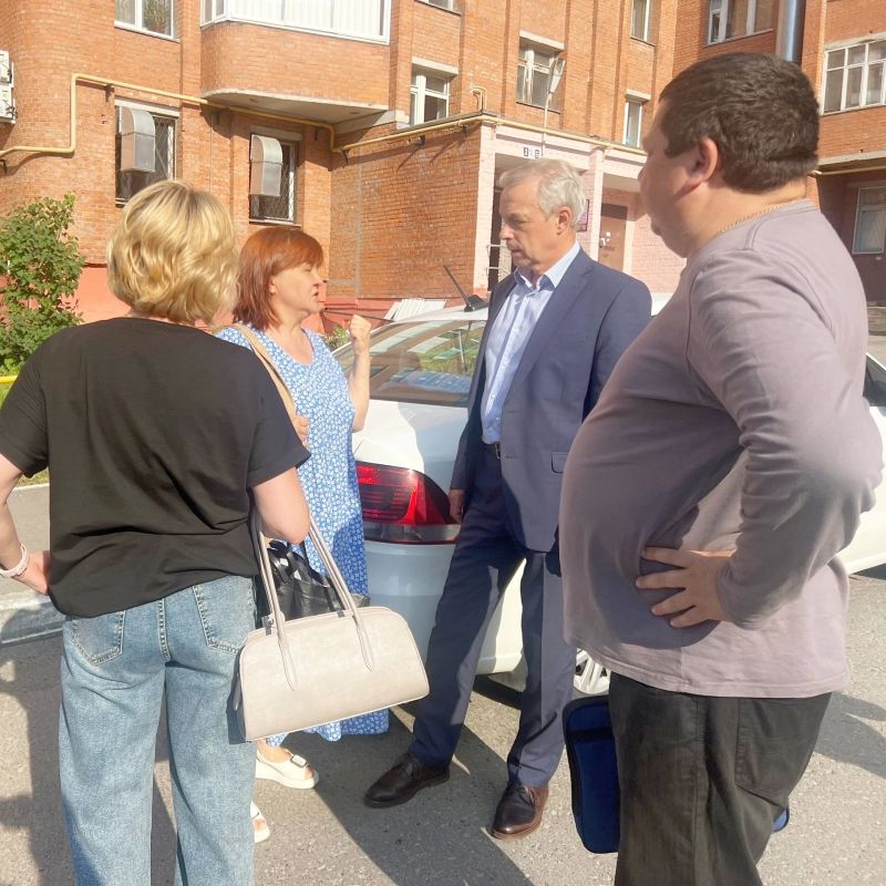 В Московском районе Чебоксар состоялись встречи с жителями по вопросам благоустройства в рамках программы «НИМЕ – Народный бюджет» В Московском районе Чебоксар состоялись встречи с жителями по вопросам благоустройства в рамках программы «НИМЕ – Народный бюджет»