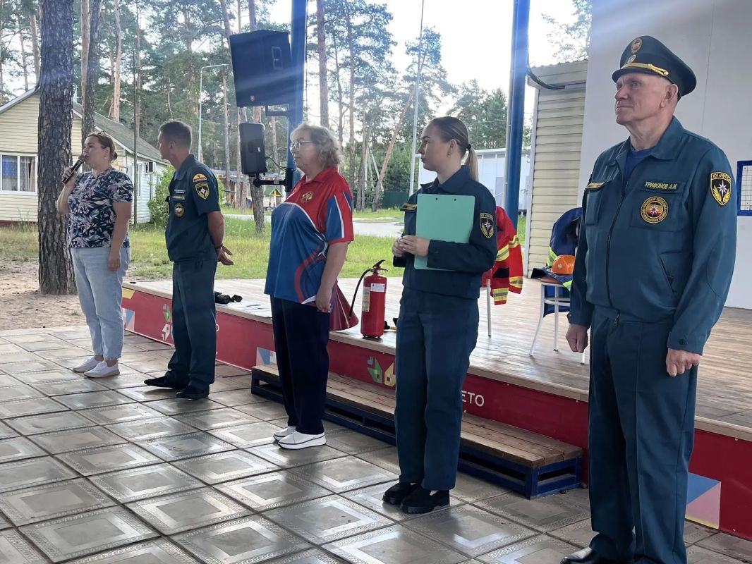 Безопасные каникулы в ДОЛ «Волна» Безопасные каникулы в ДОЛ «Волна»