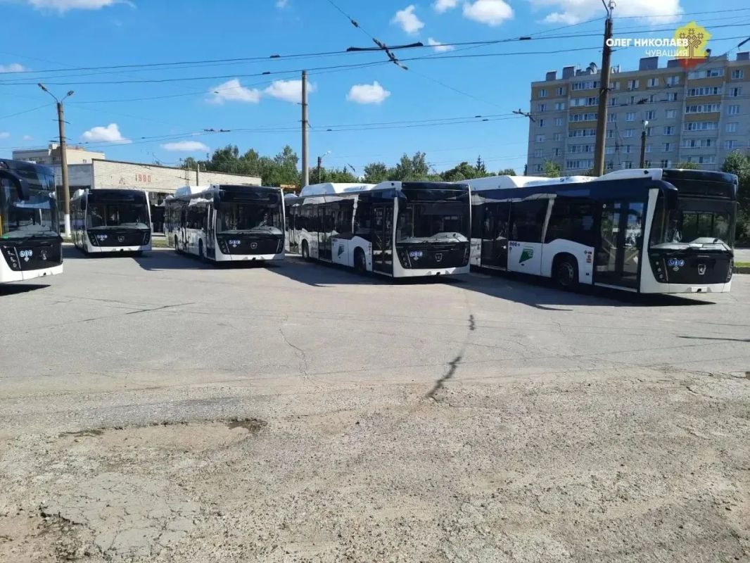 До конца 2026 года в Чувашию поступят 27 автобусов большого класса