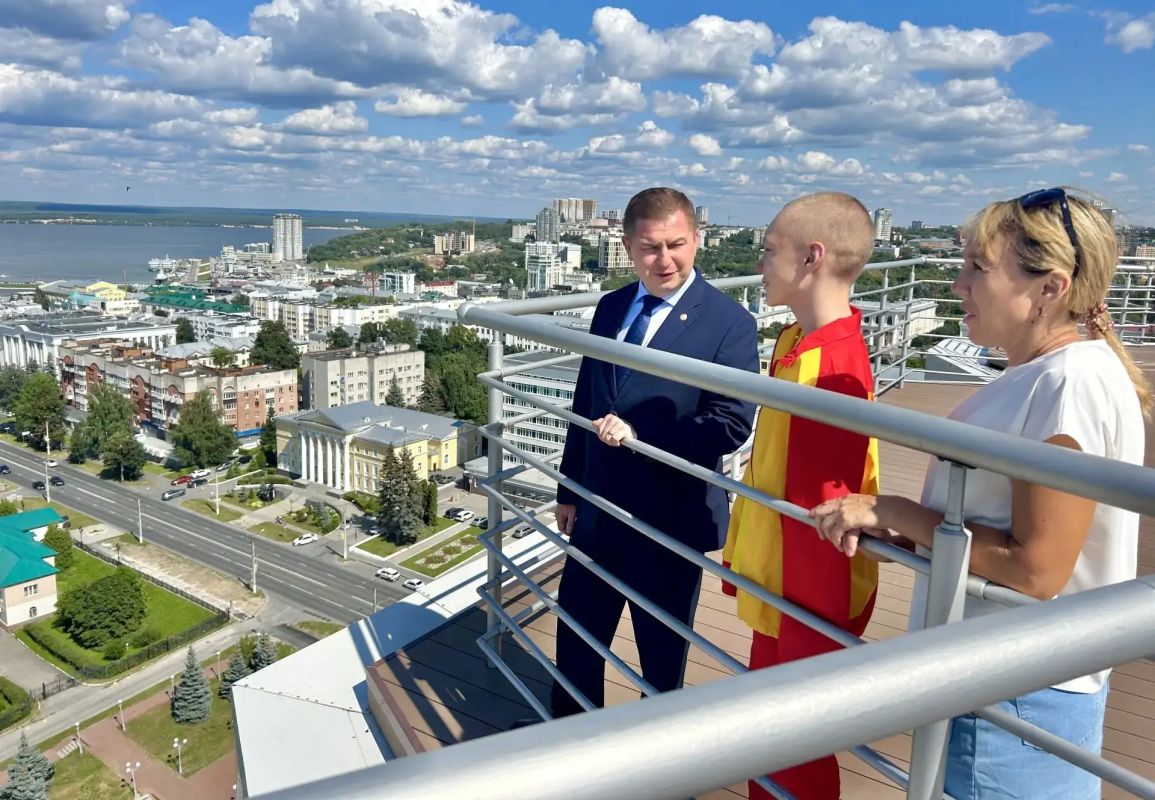 Чебоксарский пловец Кирилл Александров получил подарок от Президента Чебоксарский пловец Кирилл Александров получил подарок от Президента