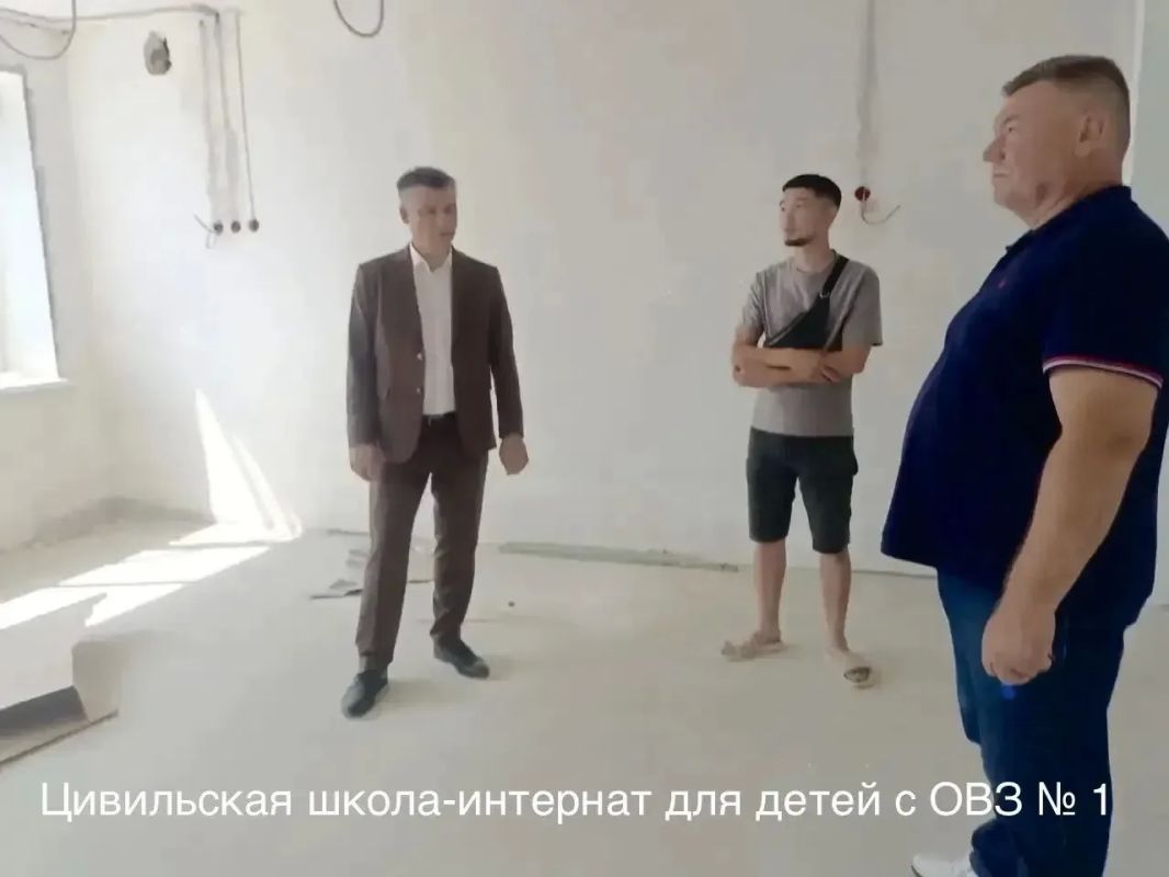 Дмитрий Захаров:. Выехал на два объекта, чтобы проверить как идет капитальный ремонт Дмитрий Захаров:. Выехал на два объекта, чтобы проверить как идет капитальный ремонт