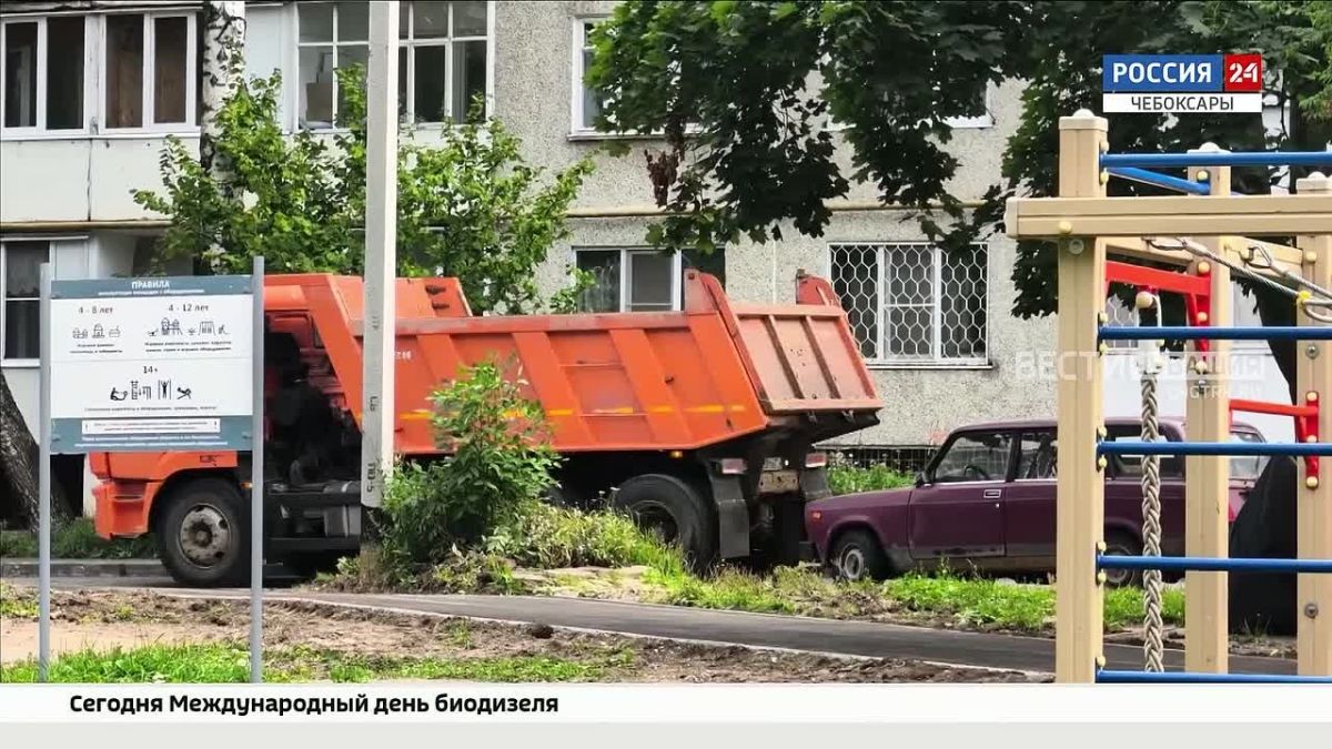 В Чебоксарах продолжается масштабный ремонт тротуаров