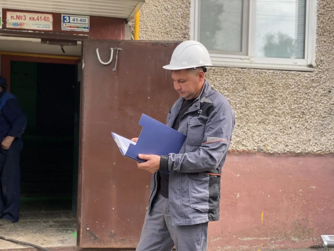 Готовность Новочебоксарска к зиме: в городе проверили системы отопления на Комсомольской Готовность Новочебоксарска к зиме: в городе проверили системы отопления на Комсомольской