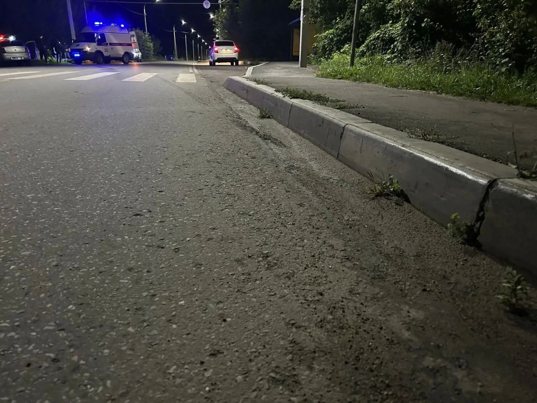 В Чувашии сотрудники полиции проводят проверку по факту ДТП в Алатыре, в котором пострадали несовершеннолетние В Чувашии сотрудники полиции проводят проверку по факту ДТП в Алатыре, в котором пострадали несовершеннолетние