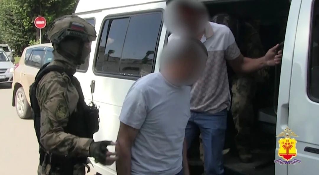21 мигрант попался на нарушениях в Чувашии 21 мигрант попался на нарушениях в Чувашии