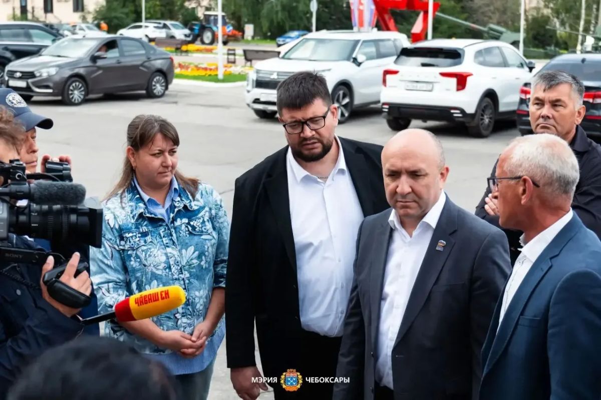 Станислав Трофимов: Дворец культуры имени Хузангая Станислав Трофимов: Дворец культуры имени Хузангая
