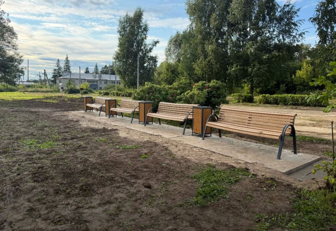В Новых Лапсарах открылась новая многофункциональная спортивная площадка В Новых Лапсарах открылась новая многофункциональная спортивная площадка