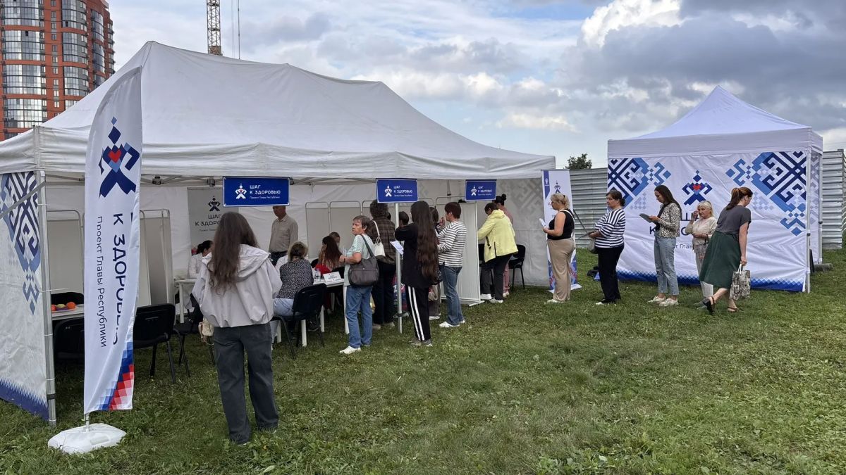 Здоровье рядом с домом!. Соседи мкр «Садовый», отличная новость! Прямо сейчас в вашем микрорайоне работает мобильный медицинский пункт в рамках проекта Главы Чувашии Олега Николаева «Шаг к здоровью» Здоровье рядом с домом!. Соседи мкр «Садовый», отличная новость! Прямо сейчас в вашем микрорайоне работает мобильный медицинский пункт в рамках проекта Главы Чувашии Олега Николаева «Шаг к здоровью»