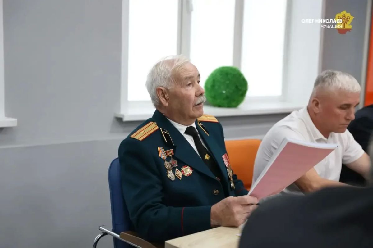 Олег Николаев: Встретился с представителями ветеранских организаций республики Олег Николаев: Встретился с представителями ветеранских организаций республики