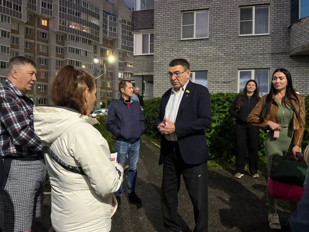 Жители Чебоксар стремятся к переменам: новые проекты по программе Главы Чувашии Олега Николаева «НИМЕ – Народный бюджет» Жители Чебоксар стремятся к переменам: новые проекты по программе Главы Чувашии Олега Николаева «НИМЕ – Народный бюджет»