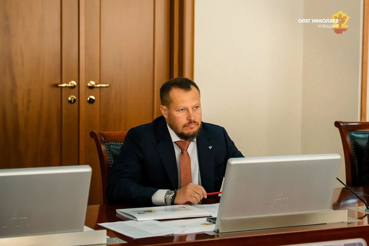 Олег Николаев обсудил с руководителем «Т Плюс» подготовку Чувашии к зиме Олег Николаев обсудил с руководителем «Т Плюс» подготовку Чувашии к зиме