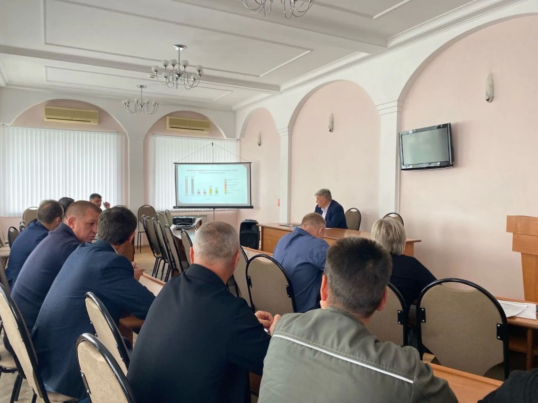 Состоялось очередное совещание с представителями УК Состоялось очередное совещание с представителями УК