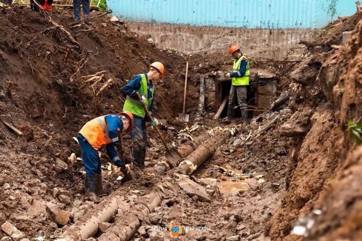 В Северо-Западном районе продолжается масштабная замена тепловых сетей В Северо-Западном районе продолжается масштабная замена тепловых сетей