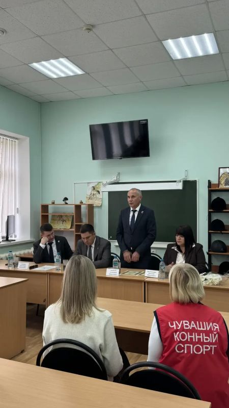 Сегодня прошла продуктивная рабочая встреча на территории конно-спортивной школы Сегодня прошла продуктивная рабочая встреча на территории конно-спортивной школы