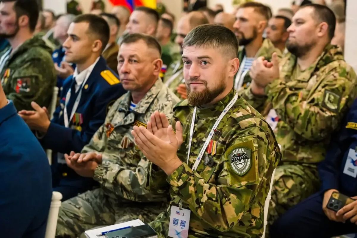 Олег Николаев: Приветствовал участников семинара всероссийского проекта «Твой Герой» для ветеранов и участников СВО Олег Николаев: Приветствовал участников семинара всероссийского проекта «Твой Герой» для ветеранов и участников СВО