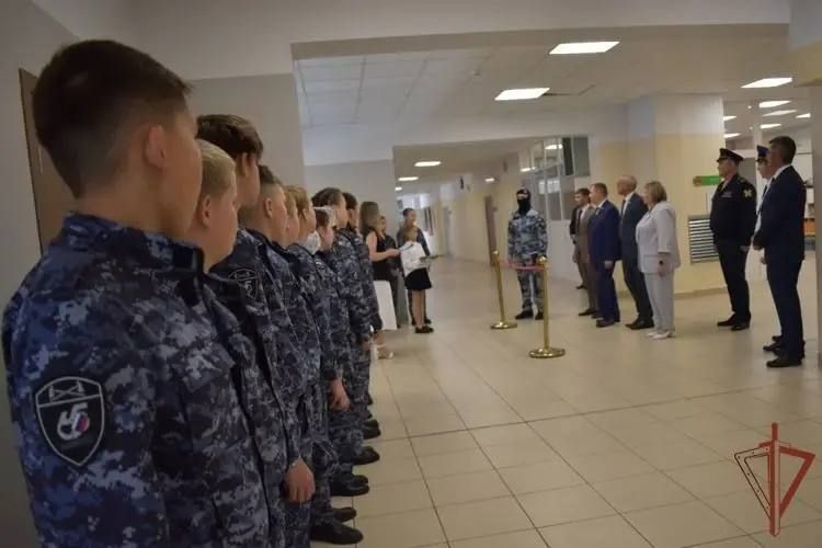 В школе №65 города Чебоксары открылся специализированный класс беспилотных летательных аппаратов В школе №65 города Чебоксары открылся специализированный класс беспилотных летательных аппаратов