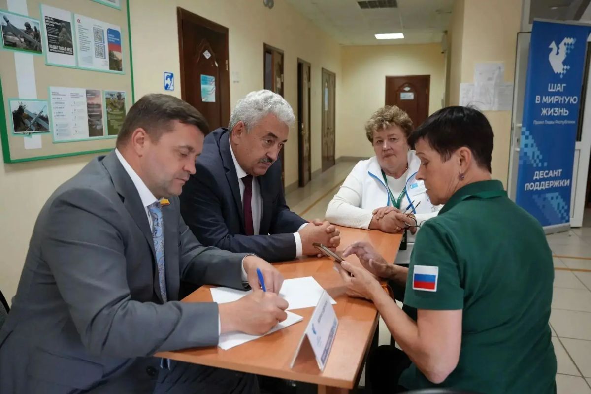 Леонид Черкесов: В Алатыре одна из площадок «Открытого разговора» была посвящена теме «Участники СВО и волонтёры» Леонид Черкесов: В Алатыре одна из площадок «Открытого разговора» была посвящена теме «Участники СВО и волонтёры»