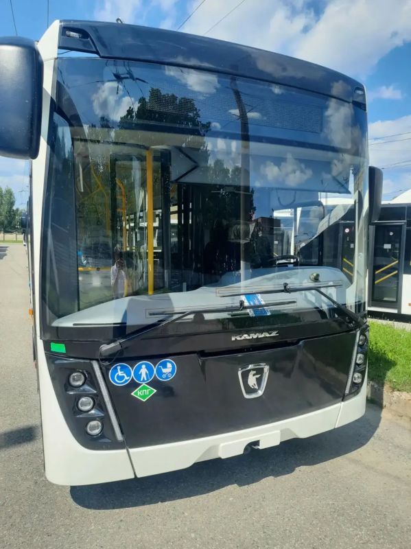 Ещё 16 современных низкопольных автобусов большого класса получит Чувашия до конца 2026 года