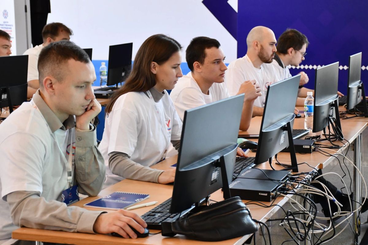 17 сентября в Чувашии открылся Центр общественного наблюдения за выборами (далее – ЦОН), которые пройдут 18, 19 и 20 сентября 17 сентября в Чувашии открылся Центр общественного наблюдения за выборами (далее – ЦОН), которые пройдут 18, 19 и 20 сентября