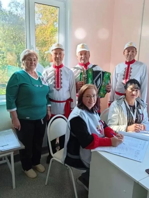 Команда — это главное. Наши мобильные группы продолжают объезжать участки по всей республике Команда — это главное. Наши мобильные группы продолжают объезжать участки по всей республике