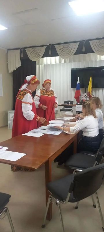 Леонид Черкесов: Завершился второй день голосования на выборах в Государственную Думу Российской Федерации и Государственный Совет Чувашской Республики Леонид Черкесов: Завершился второй день голосования на выборах в Государственную Думу Российской Федерации и Государственный Совет Чувашской Республики