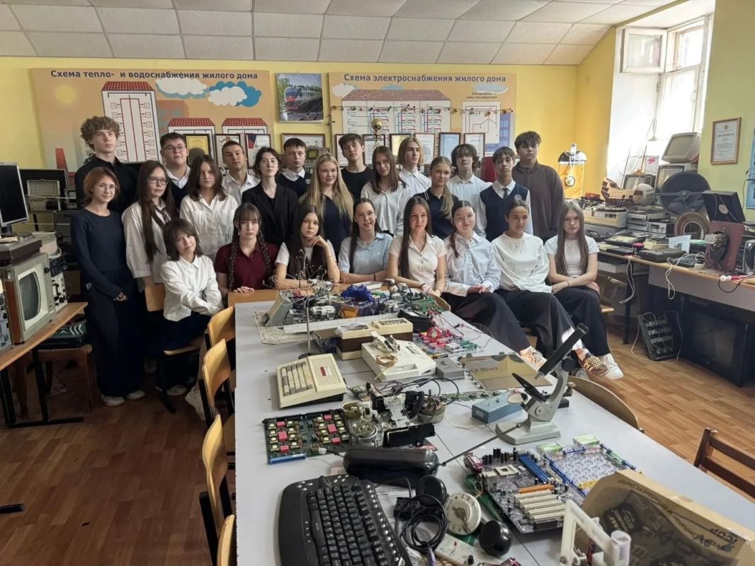 Школьники Чебоксар заглянули в мир профессий Школьники Чебоксар заглянули в мир профессий