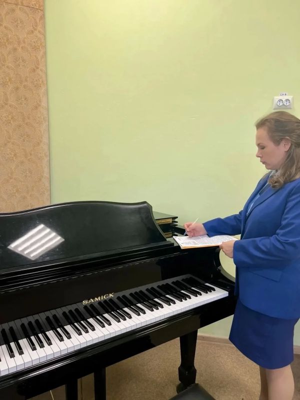 Прокуратура провела проверку оснащения музыкальной и художественных школ г.Новочебоксарска