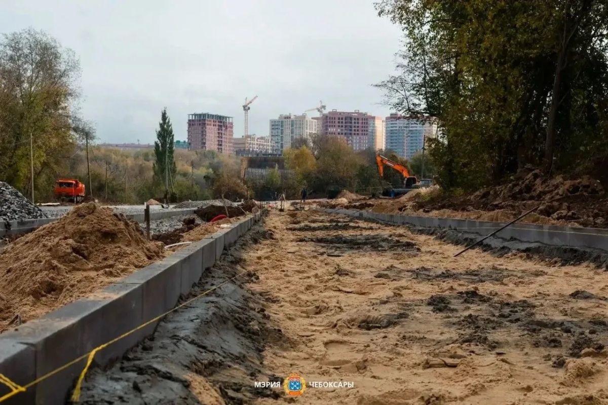В Чебоксарах продолжается строительство новой дороги в микрорайон Благовещенский В Чебоксарах продолжается строительство новой дороги в микрорайон Благовещенский