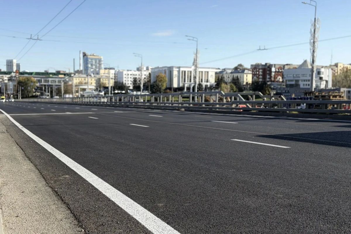 В Чебоксарах завершен ремонт первой половины Московского моста В Чебоксарах завершен ремонт первой половины Московского моста