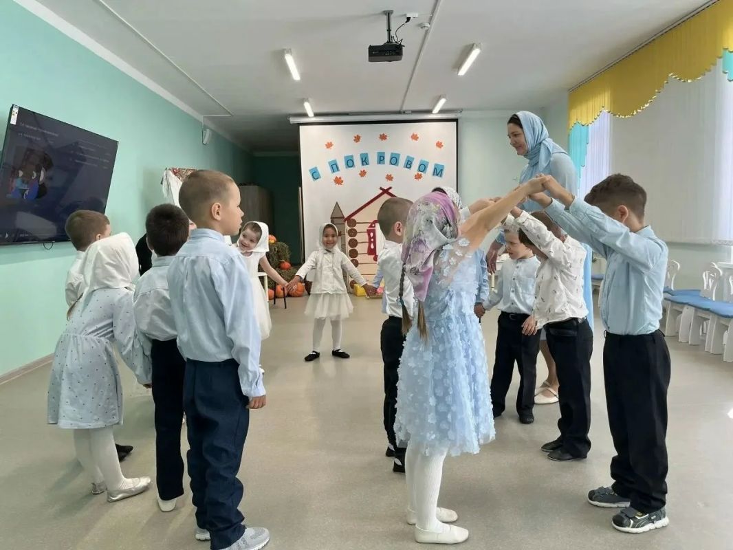 В детских садах Чувашии состоялись торжества, посвященные Покрову Пресвятой Богородицы В детских садах Чувашии состоялись торжества, посвященные Покрову Пресвятой Богородицы