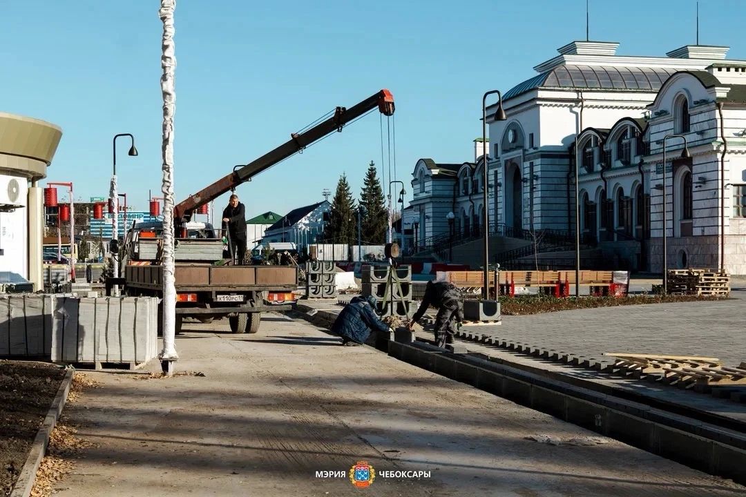 Станислав Трофимов: Дорогие чебоксарцы!. Привокзальная площадь меняется на глазах Станислав Трофимов: Дорогие чебоксарцы!. Привокзальная площадь меняется на глазах