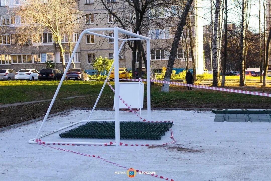 Станислав Трофимов: В этом году работы по благоустройству охватили более 100 дворов по программе «НИМЕ — Народный бюджет», инициированной Главой Чувашии Олегом Николаевым Станислав Трофимов: В этом году работы по благоустройству охватили более 100 дворов по программе «НИМЕ — Народный бюджет», инициированной Главой Чувашии Олегом Николаевым